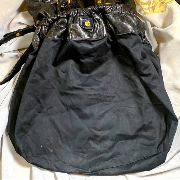 AUTH MIUMIU Vitello Lux Gathered Shopper Shine Bag - Picture 13 of 16